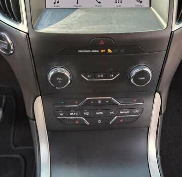 Форд Эдж, объемом двигателя 2 л и пробегом 129 тыс. км за 21100 $, фото 15 на Automoto.ua