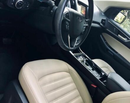 Форд Едж, об'ємом двигуна 2 л та пробігом 58 тис. км за 12800 $, фото 4 на Automoto.ua