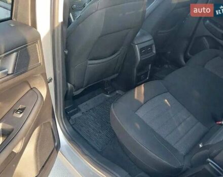 Форд Едж, об'ємом двигуна 2 л та пробігом 97 тис. км за 19200 $, фото 11 на Automoto.ua