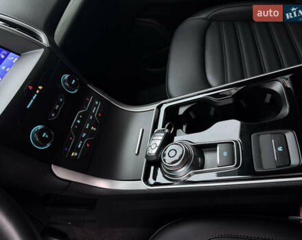 Форд Эдж, объемом двигателя 2 л и пробегом 70 тыс. км за 21000 $, фото 28 на Automoto.ua