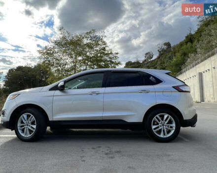 Серый Форд Эдж, объемом двигателя 3.5 л и пробегом 217 тыс. км за 14999 $, фото 5 на Automoto.ua