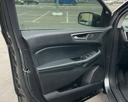 Серый Форд Эдж, объемом двигателя 3.5 л и пробегом 268 тыс. км за 13800 $, фото 12 на Automoto.ua