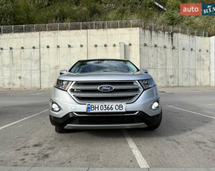 Серый Форд Эдж, объемом двигателя 3.5 л и пробегом 217 тыс. км за 14999 $, фото 6 на Automoto.ua