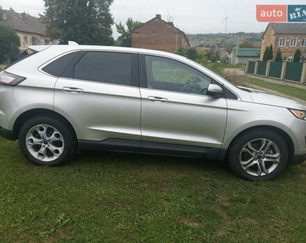 Серый Форд Эдж, объемом двигателя 2 л и пробегом 151 тыс. км за 17200 $, фото 4 на Automoto.ua