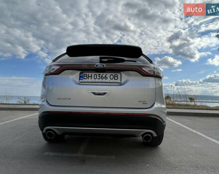 Серый Форд Эдж, объемом двигателя 3.5 л и пробегом 217 тыс. км за 14999 $, фото 3 на Automoto.ua