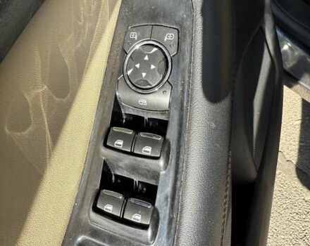 Серый Форд Эдж, объемом двигателя 3.5 л и пробегом 208 тыс. км за 13500 $, фото 12 на Automoto.ua