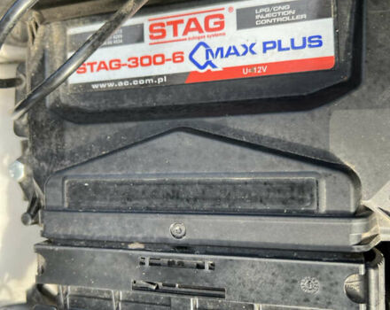 Серый Форд Эдж, объемом двигателя 3.5 л и пробегом 217 тыс. км за 14999 $, фото 11 на Automoto.ua