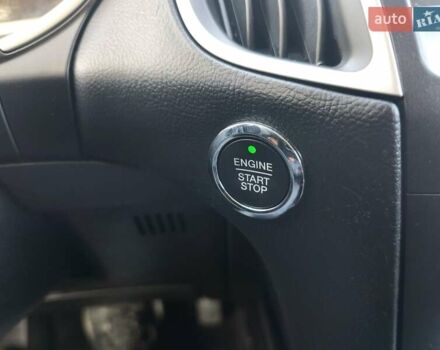 Серый Форд Эдж, объемом двигателя 2 л и пробегом 99 тыс. км за 14000 $, фото 19 на Automoto.ua