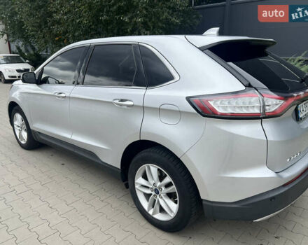 Сірий Форд Едж, об'ємом двигуна 2 л та пробігом 146 тис. км за 15799 $, фото 7 на Automoto.ua