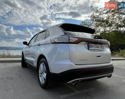 Серый Форд Эдж, объемом двигателя 3.5 л и пробегом 217 тыс. км за 14999 $, фото 4 на Automoto.ua