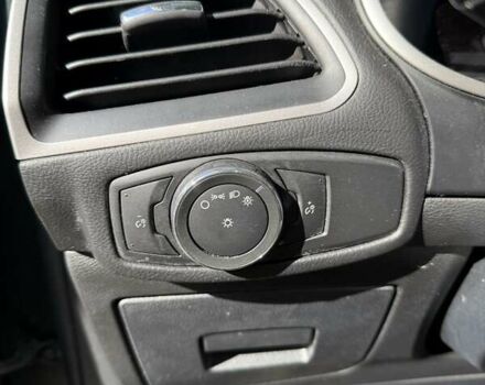 Серый Форд Эдж, объемом двигателя 3.5 л и пробегом 208 тыс. км за 13500 $, фото 11 на Automoto.ua