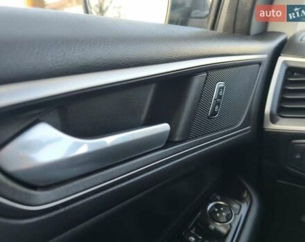 Серый Форд Эдж, объемом двигателя 2 л и пробегом 99 тыс. км за 14000 $, фото 15 на Automoto.ua