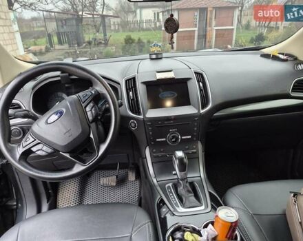 Серый Форд Эдж, объемом двигателя 2 л и пробегом 99 тыс. км за 15700 $, фото 8 на Automoto.ua