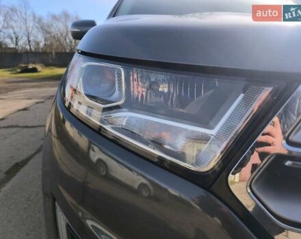 Серый Форд Эдж, объемом двигателя 2 л и пробегом 99 тыс. км за 14000 $, фото 58 на Automoto.ua