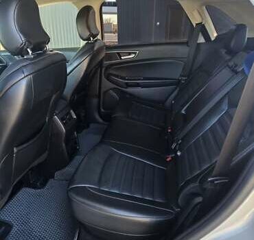 Сірий Форд Едж, об'ємом двигуна 3.5 л та пробігом 236 тис. км за 15150 $, фото 2 на Automoto.ua