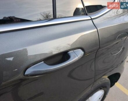 Серый Форд Эдж, объемом двигателя 2 л и пробегом 99 тыс. км за 14000 $, фото 45 на Automoto.ua