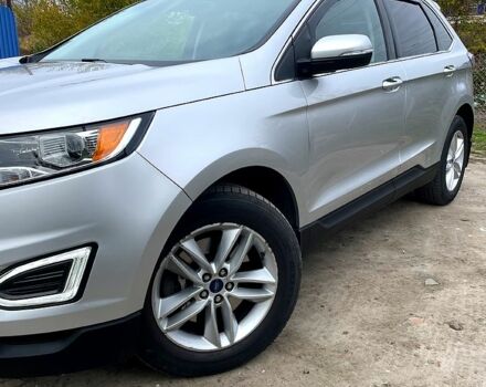 Сірий Форд Едж, об'ємом двигуна 2 л та пробігом 197 тис. км за 15100 $, фото 1 на Automoto.ua