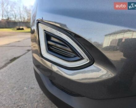Серый Форд Эдж, объемом двигателя 2 л и пробегом 99 тыс. км за 14000 $, фото 59 на Automoto.ua