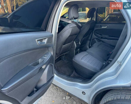 Сірий Форд Едж, об'ємом двигуна 2 л та пробігом 162 тис. км за 13150 $, фото 8 на Automoto.ua