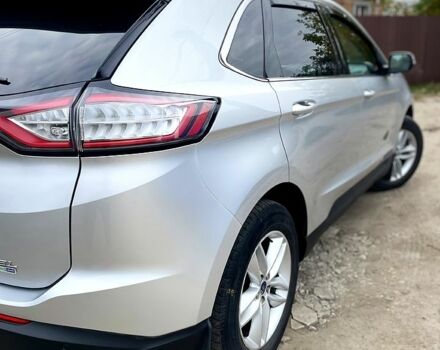 Сірий Форд Едж, об'ємом двигуна 2 л та пробігом 197 тис. км за 15100 $, фото 5 на Automoto.ua