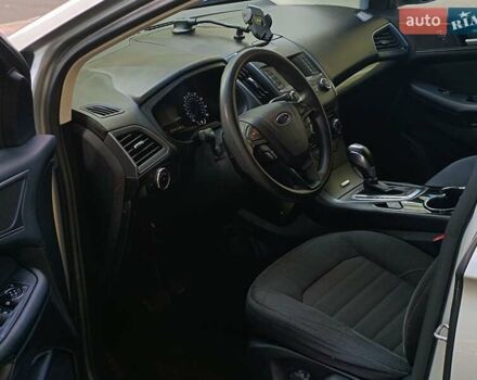 Сірий Форд Едж, об'ємом двигуна 2 л та пробігом 284 тис. км за 11999 $, фото 12 на Automoto.ua