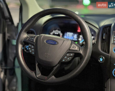 Сірий Форд Едж, об'ємом двигуна 2 л та пробігом 54 тис. км за 14800 $, фото 46 на Automoto.ua
