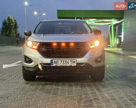 Сірий Форд Едж, об'ємом двигуна 2 л та пробігом 54 тис. км за 14800 $, фото 22 на Automoto.ua