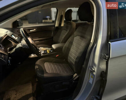 Сірий Форд Едж, об'ємом двигуна 2 л та пробігом 54 тис. км за 14800 $, фото 47 на Automoto.ua