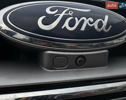 Сірий Форд Едж, об'ємом двигуна 2 л та пробігом 240 тис. км за 21000 $, фото 16 на Automoto.ua