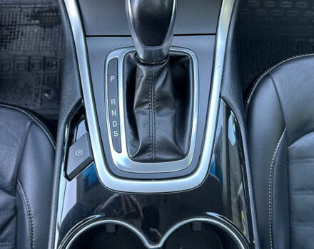 Сірий Форд Едж, об'ємом двигуна 3.5 л та пробігом 173 тис. км за 16500 $, фото 15 на Automoto.ua