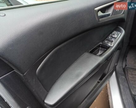 Сірий Форд Едж, об'ємом двигуна 2 л та пробігом 154 тис. км за 16400 $, фото 15 на Automoto.ua