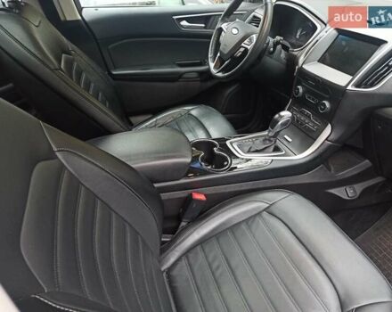 Сірий Форд Едж, об'ємом двигуна 2 л та пробігом 154 тис. км за 16400 $, фото 9 на Automoto.ua