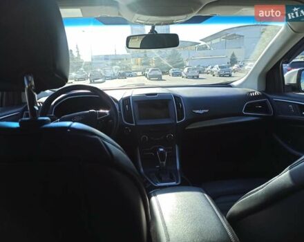Сірий Форд Едж, об'ємом двигуна 2 л та пробігом 154 тис. км за 16400 $, фото 12 на Automoto.ua