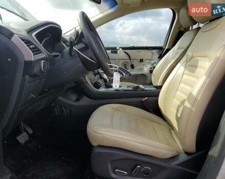 Серый Форд Эдж, объемом двигателя 2 л и пробегом 93 тыс. км за 2900 $, фото 6 на Automoto.ua