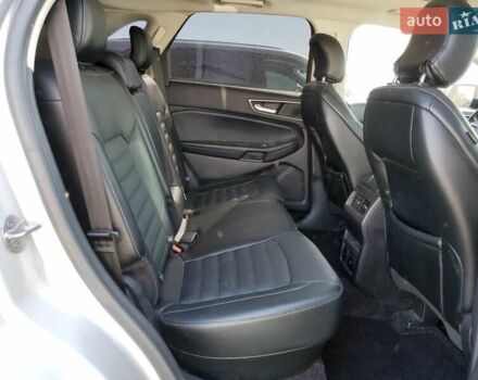 Сірий Форд Едж, об'ємом двигуна 2 л та пробігом 79 тис. км за 2000 $, фото 9 на Automoto.ua