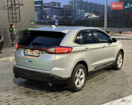 Сірий Форд Едж, об'ємом двигуна 2 л та пробігом 54 тис. км за 14800 $, фото 12 на Automoto.ua