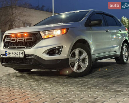 Сірий Форд Едж, об'ємом двигуна 2 л та пробігом 54 тис. км за 14800 $, фото 29 на Automoto.ua