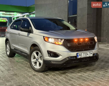 Сірий Форд Едж, об'ємом двигуна 2 л та пробігом 54 тис. км за 14800 $, фото 23 на Automoto.ua