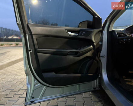 Сірий Форд Едж, об'ємом двигуна 2 л та пробігом 54 тис. км за 14800 $, фото 43 на Automoto.ua