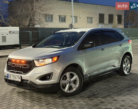Сірий Форд Едж, об'ємом двигуна 2 л та пробігом 54 тис. км за 14800 $, фото 30 на Automoto.ua
