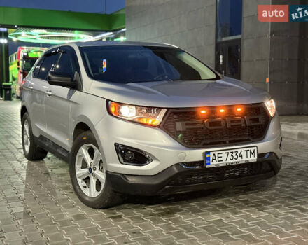 Сірий Форд Едж, об'ємом двигуна 2 л та пробігом 54 тис. км за 14800 $, фото 26 на Automoto.ua