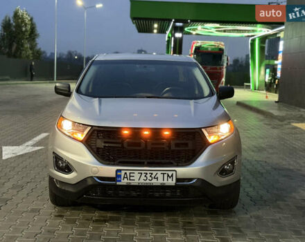 Сірий Форд Едж, об'ємом двигуна 2 л та пробігом 54 тис. км за 14800 $, фото 20 на Automoto.ua