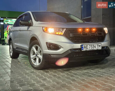 Сірий Форд Едж, об'ємом двигуна 2 л та пробігом 54 тис. км за 14800 $, фото 25 на Automoto.ua