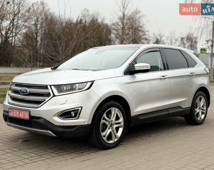 Серый Форд Эдж, объемом двигателя 2 л и пробегом 204 тыс. км за 19500 $, фото 6 на Automoto.ua