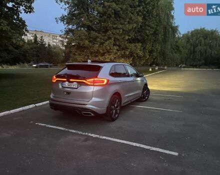 Сірий Форд Едж, об'ємом двигуна 2 л та пробігом 142 тис. км за 19000 $, фото 1 на Automoto.ua