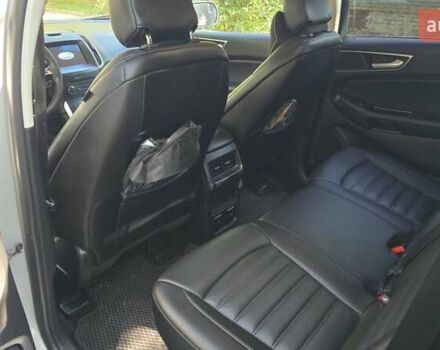 Серый Форд Эдж, объемом двигателя 3.5 л и пробегом 132 тыс. км за 12900 $, фото 1 на Automoto.ua