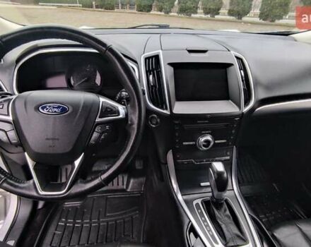 Серый Форд Эдж, объемом двигателя 2 л и пробегом 227 тыс. км за 12999 $, фото 33 на Automoto.ua