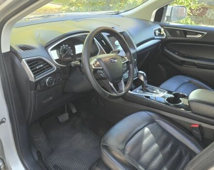 Серый Форд Эдж, объемом двигателя 3.5 л и пробегом 135 тыс. км за 12900 $, фото 7 на Automoto.ua