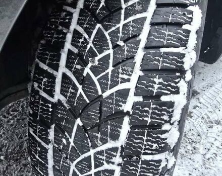 Серый Форд Эдж, объемом двигателя 2 л и пробегом 128 тыс. км за 21300 $, фото 25 на Automoto.ua