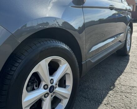 Серый Форд Эдж, объемом двигателя 2 л и пробегом 89 тыс. км за 15300 $, фото 13 на Automoto.ua